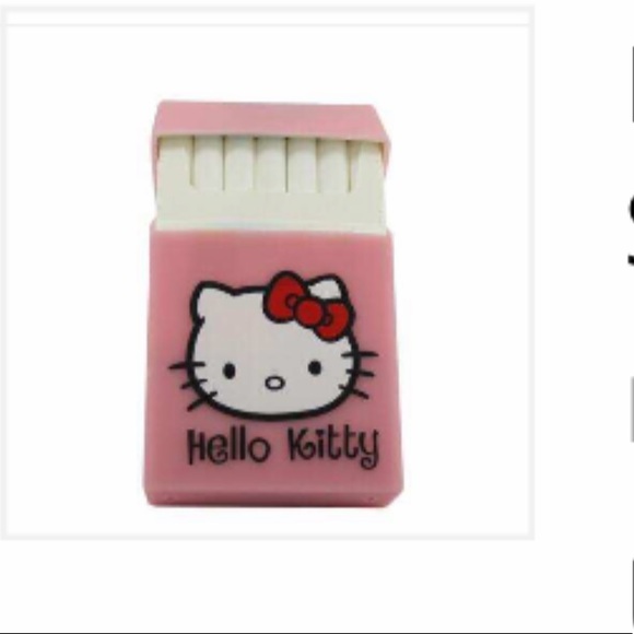 ONE LEFT!! Hello kitty cigarette case - Picture 4 of 6